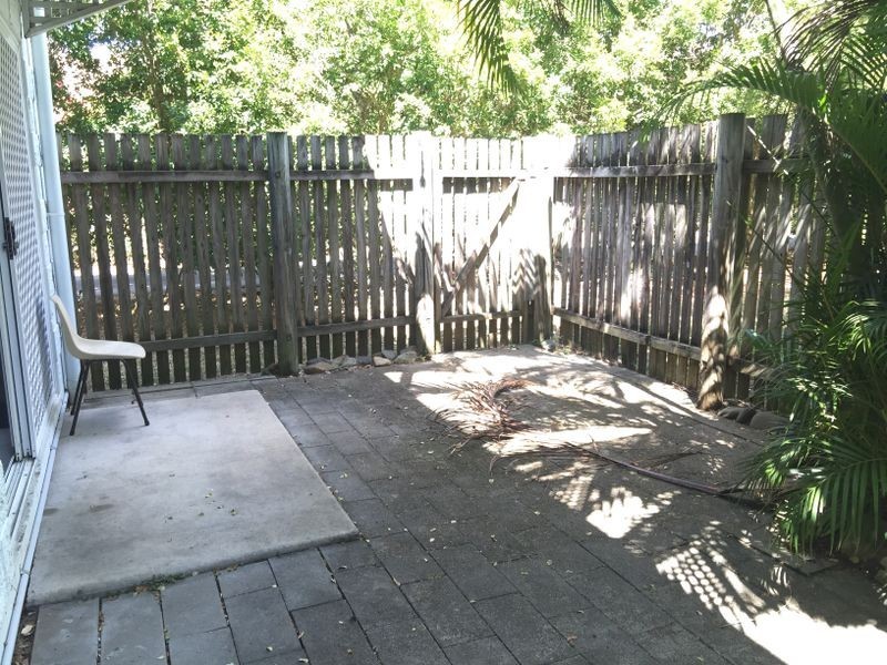 1/6 Erromango Drive, Jubilee Pocket QLD 4802