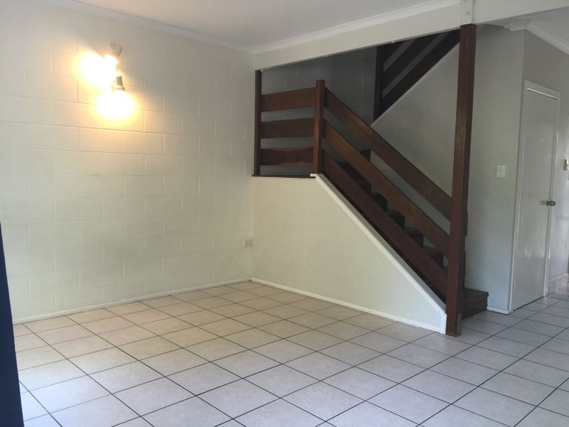 1/6 Erromango Drive, Jubilee Pocket QLD 4802