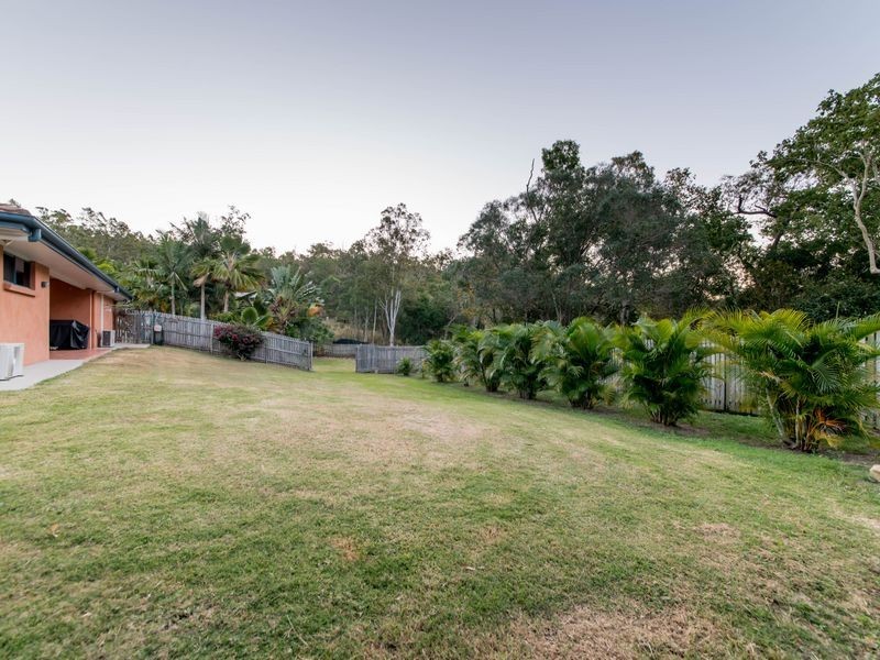 63 Parkwood Terrace, Cannonvale QLD 4802