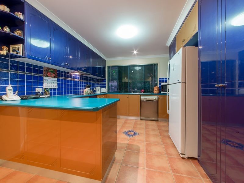 63 Parkwood Terrace, Cannonvale QLD 4802