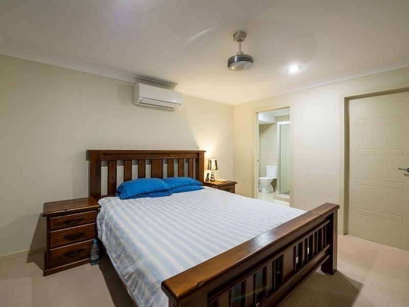 31 Endeavour Circuit, Cannonvale QLD 4802