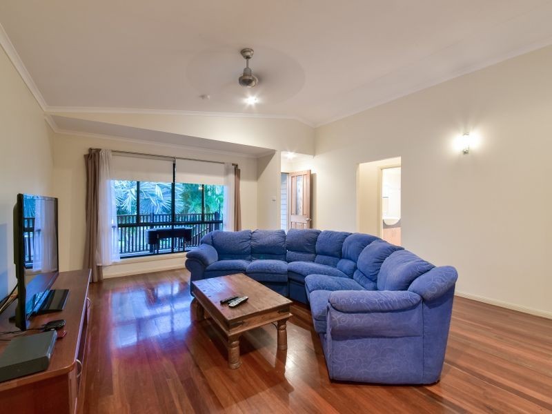 122 Shute Harbour Road, Cannonvale QLD 4802