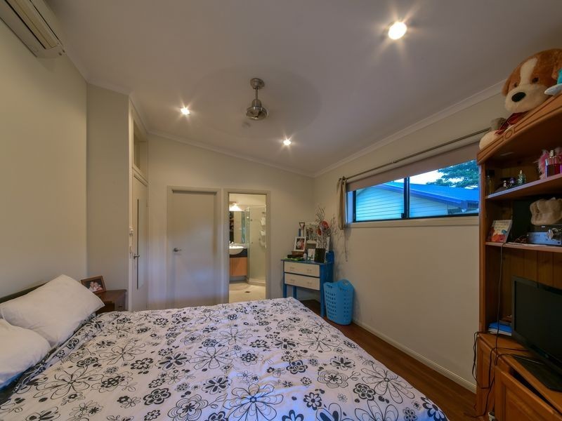 122 Shute Harbour Road, Cannonvale QLD 4802