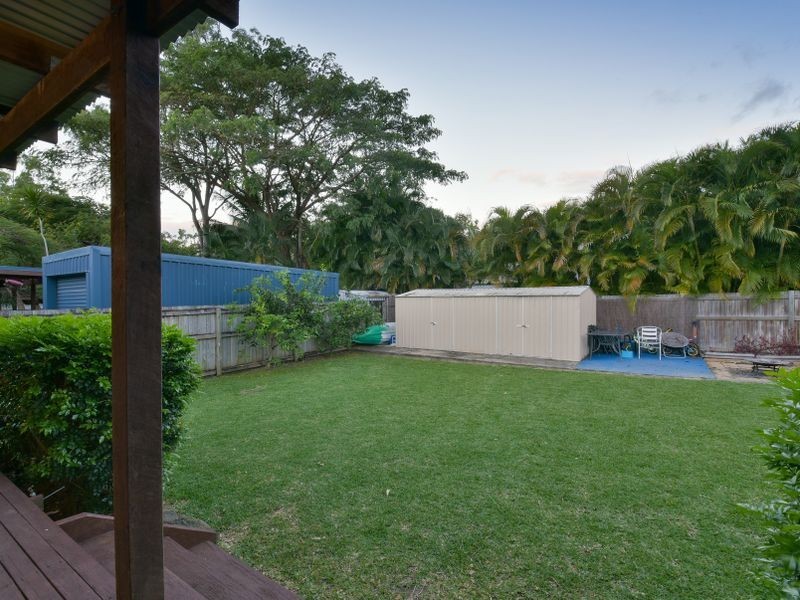 122 Shute Harbour Road, Cannonvale QLD 4802
