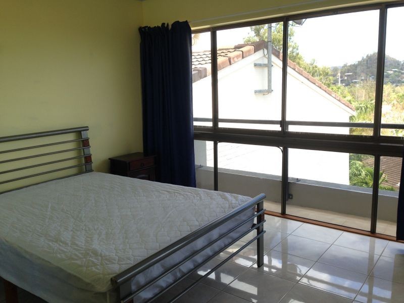117/2 Eshelby Drive, Cannonvale QLD 4802