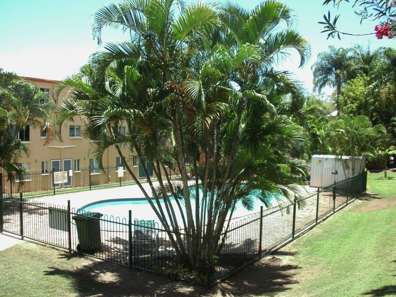 11/3 Eshelby Drive, Cannonvale QLD 4802