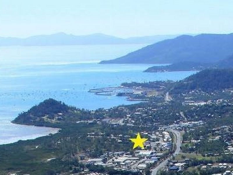 1/7 MacArthur Drive, Cannonvale QLD 4802