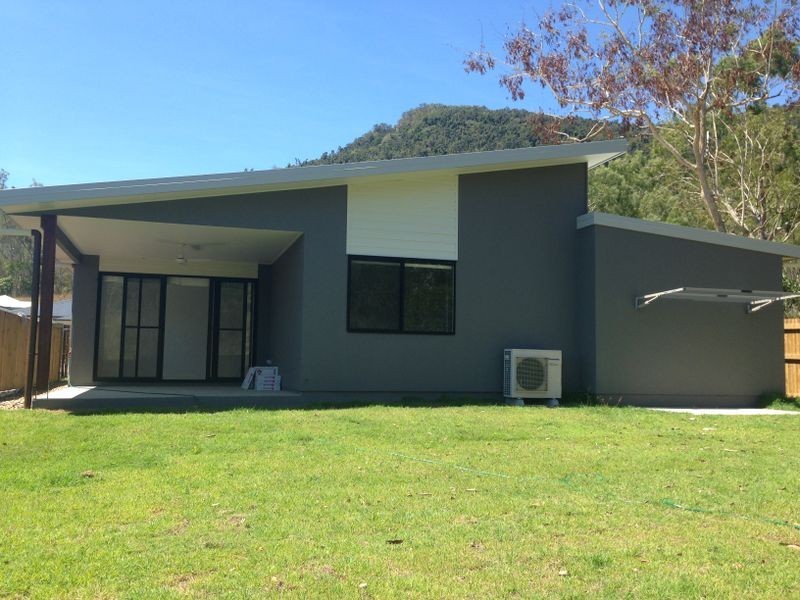 10 Springfield Circuit, Cannonvale QLD 4802
