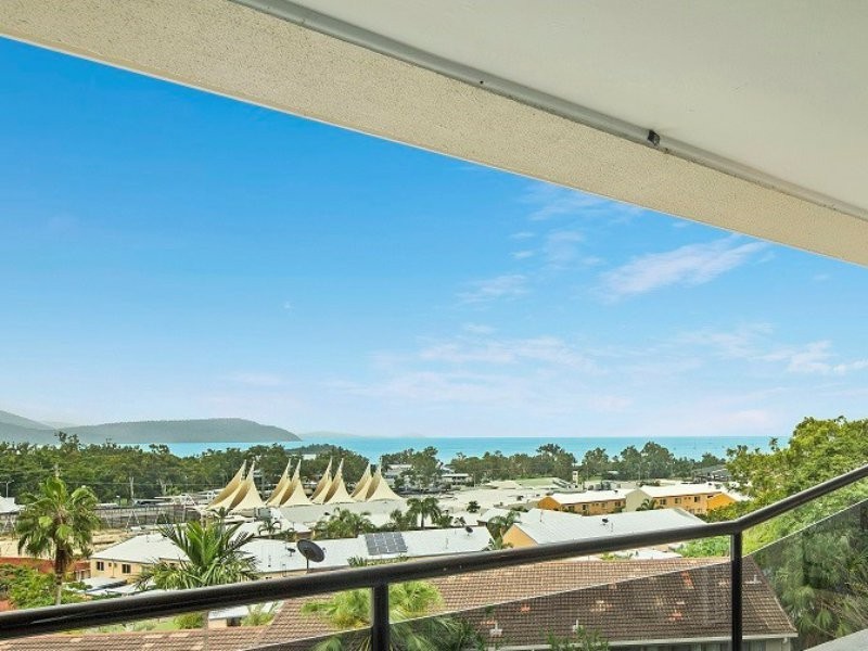Unit 117/2 Eshelby Drive, Cannonvale QLD 4802