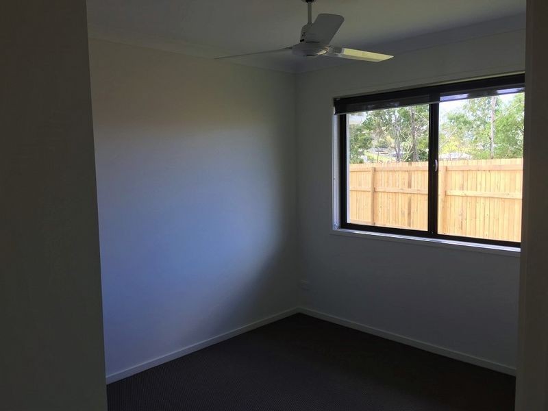 40 Trader Crescent, Cannonvale QLD 4802