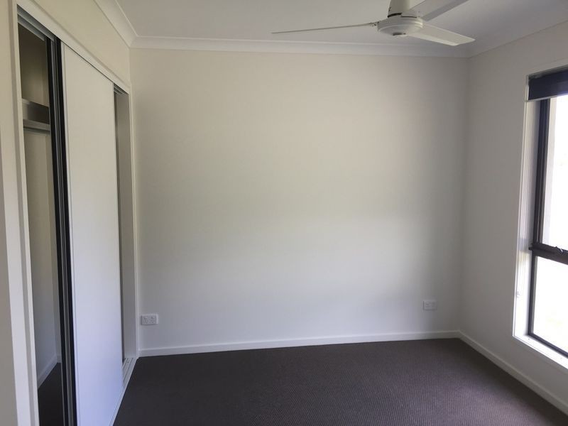 40 Trader Crescent, Cannonvale QLD 4802