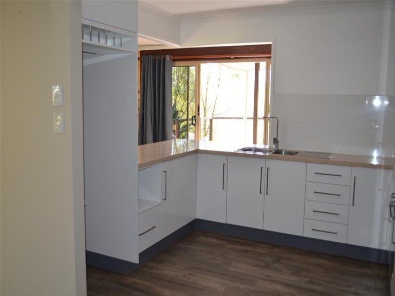 31 South Molle Boulevard, Cannonvale QLD 4802