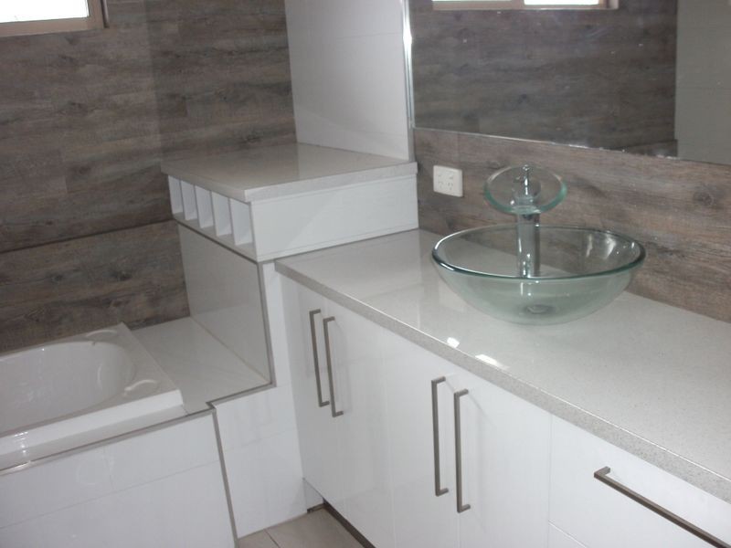 31 South Molle Boulevard, Cannonvale QLD 4802