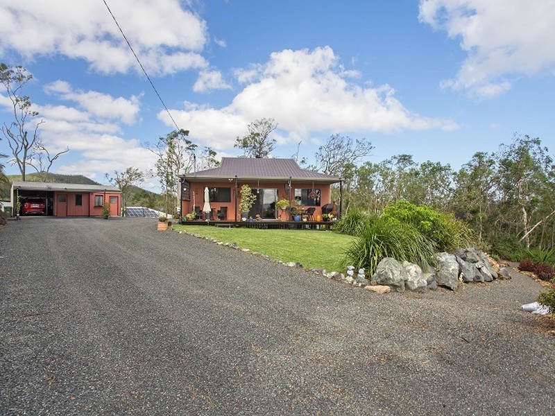 33 Fisher Road, Conway QLD 4800