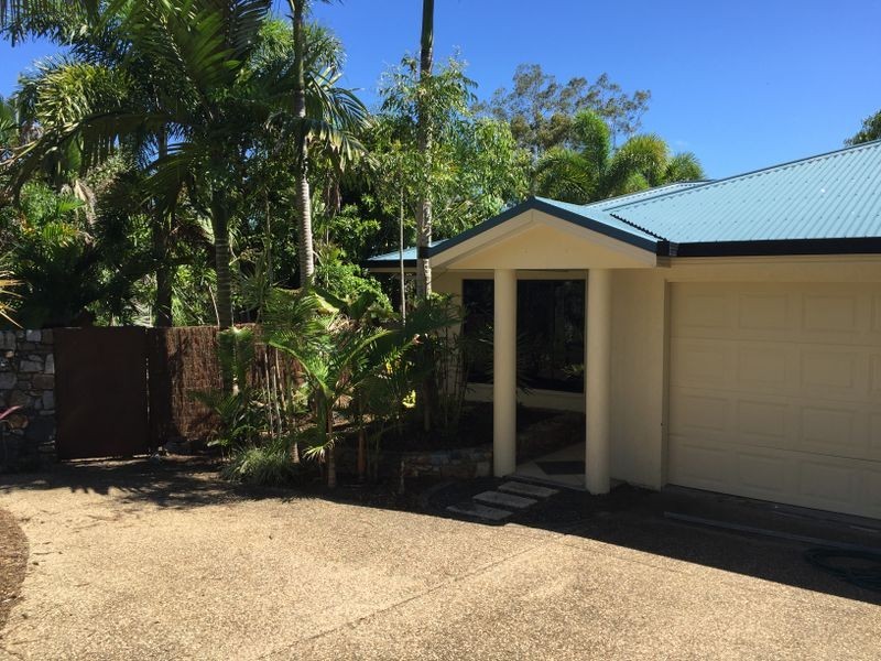 67 Parkwood Terrace, Cannonvale QLD 4802