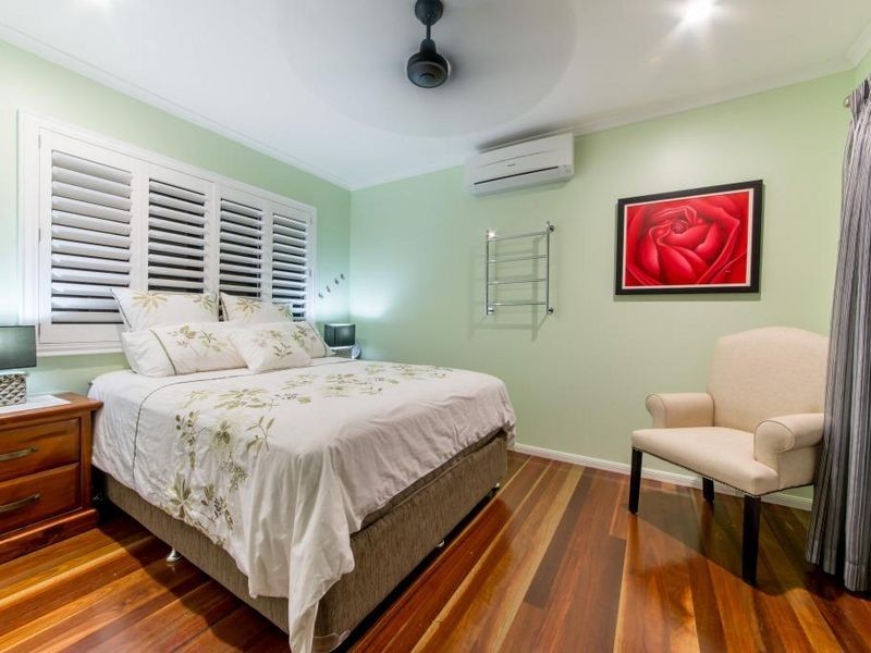 59 Eshelby Drive, Cannonvale QLD 4802