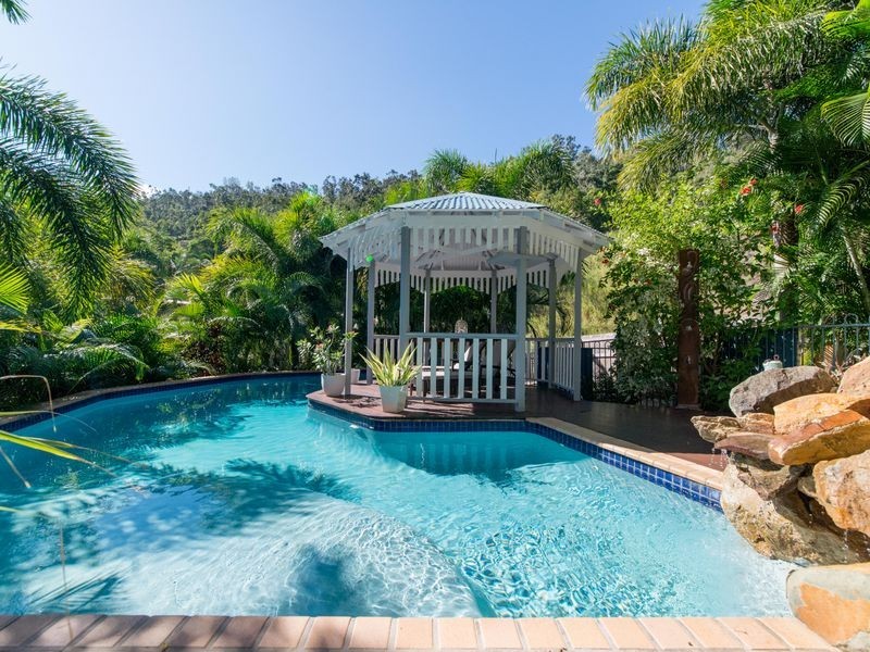 59 Eshelby Drive, Cannonvale QLD 4802