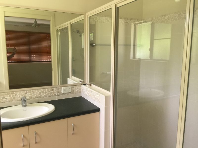 23 Banksia Court, Cannonvale QLD 4802