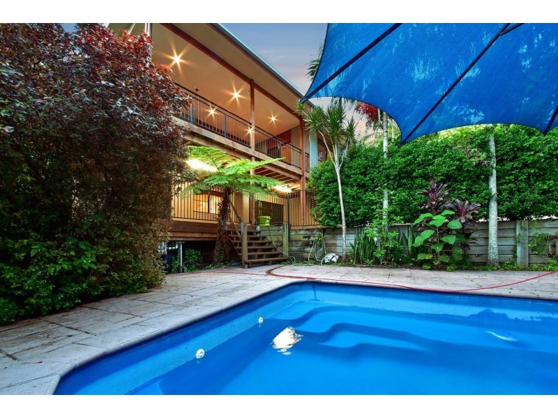 7 Golf Views Court, Cannonvale QLD 4802
