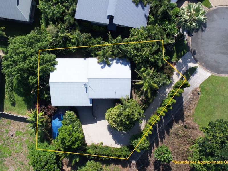 7 Golf Views Court, Cannonvale QLD 4802