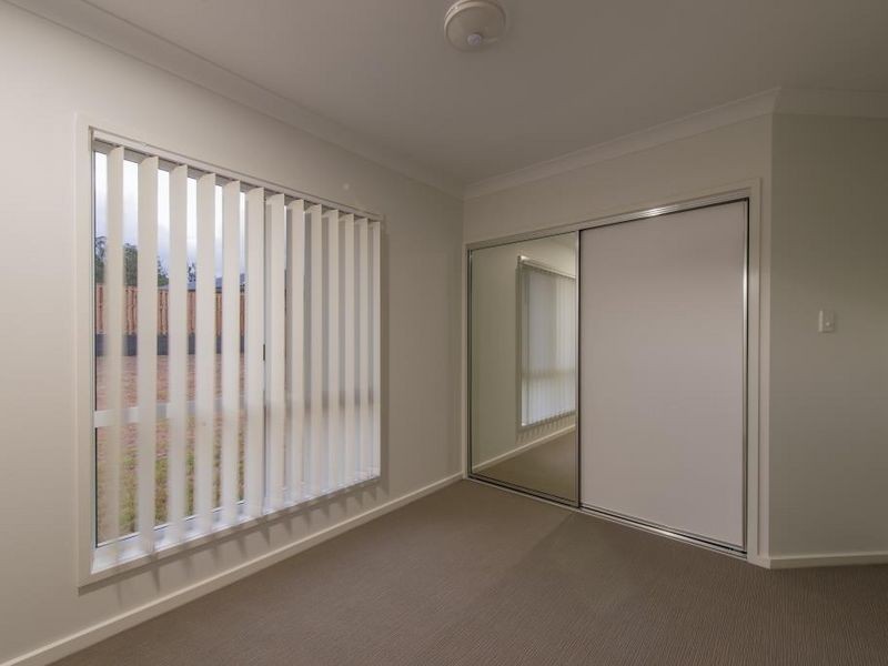 15 Spyglass Road, Cannonvale QLD 4802