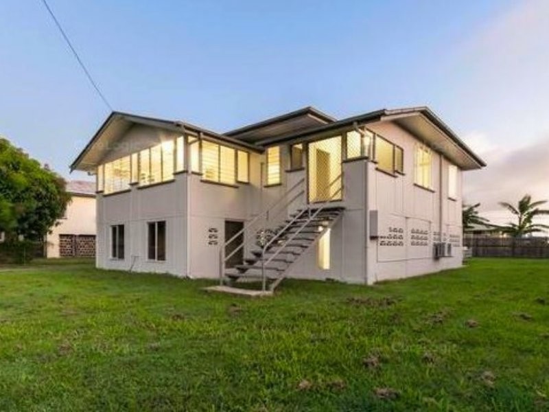 6 Elizabeth Street, Proserpine QLD 4800