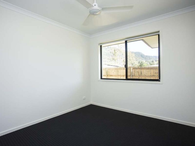 75 Macarthur Drive, Cannonvale QLD 4802