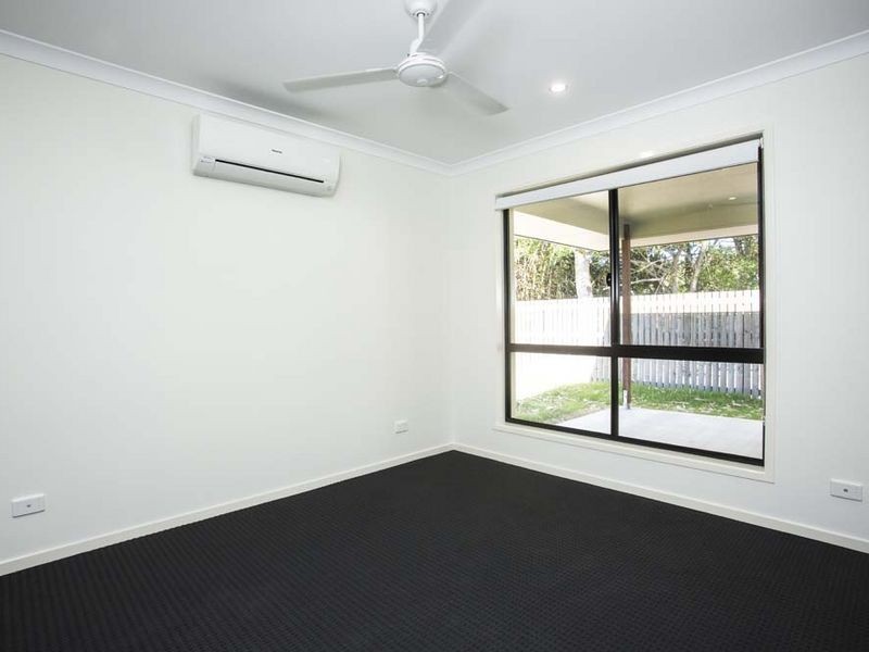 75 Macarthur Drive, Cannonvale QLD 4802