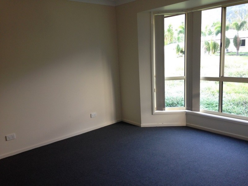 5 Sabel Boulevard, Jubilee Pocket QLD 4802