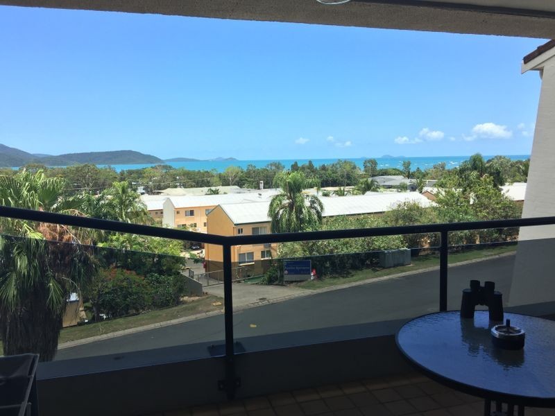 20/2 Eshelby Drive, Cannonvale QLD 4802