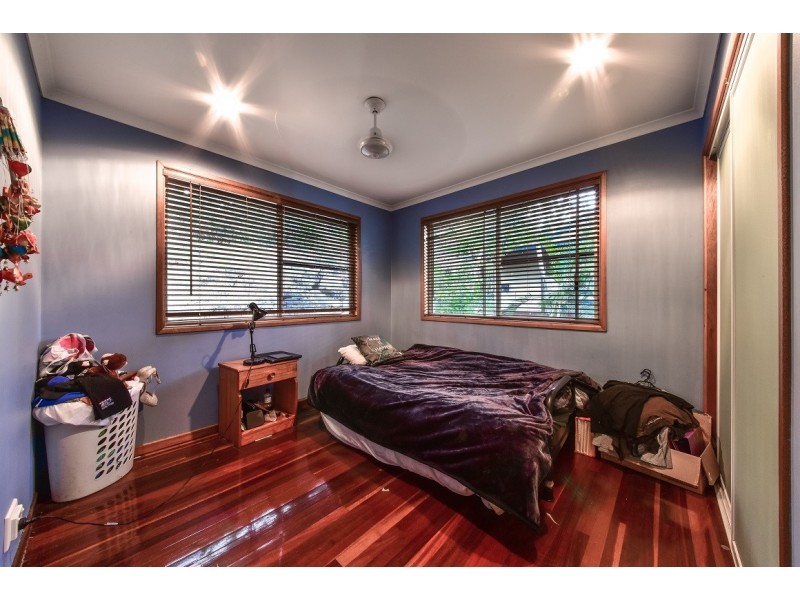 30 Grace Avenue, Cannonvale QLD 4802