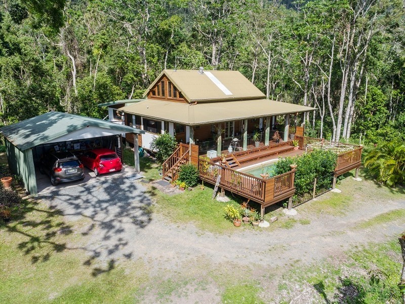 72 Hibiscus Road, Cannon Valley QLD 4800