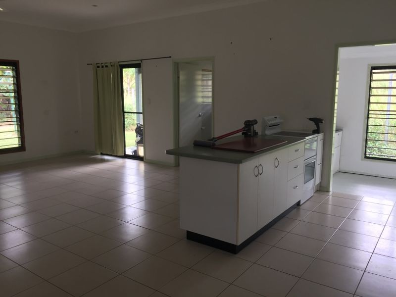 72 Galbraith Park Road, Cannonvale QLD 4802