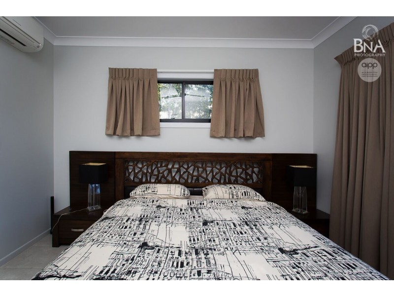 12 Scenic Ridge Drive, Cannonvale QLD 4802