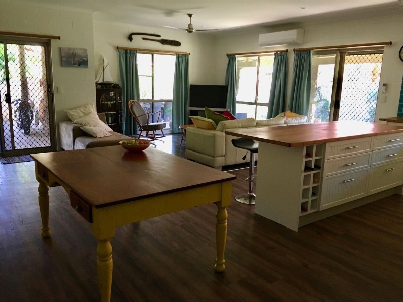 41 Erromango Drive, Jubilee Pocket QLD 4802