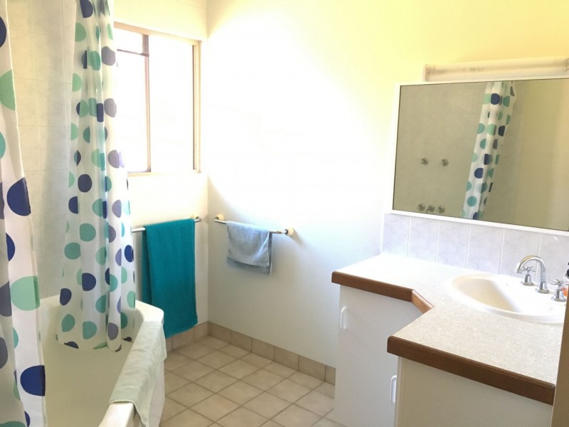 41 Erromango Drive, Jubilee Pocket QLD 4802