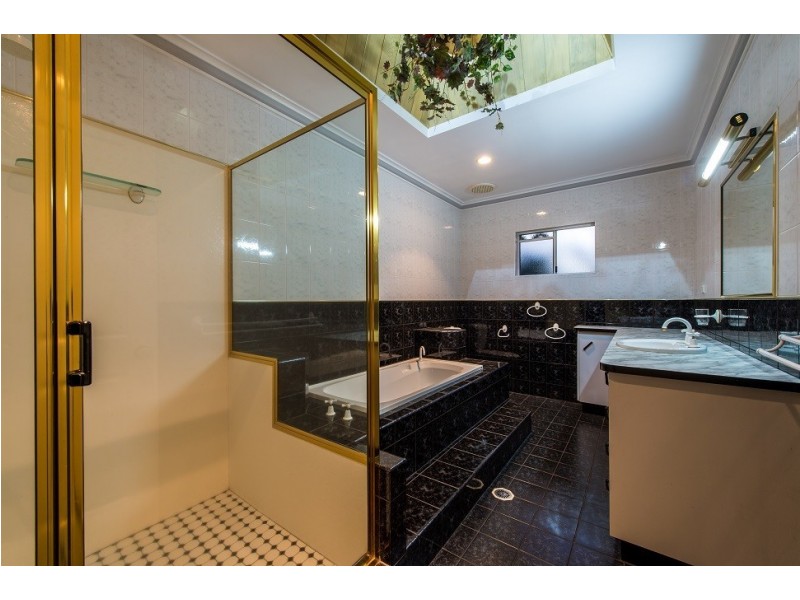 83 Faust Street, Proserpine QLD 4800