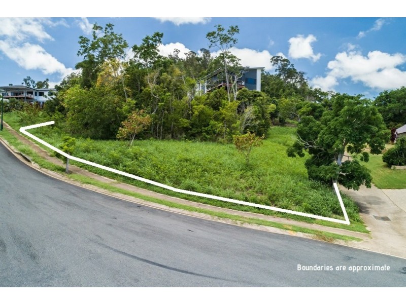 33 Beth Court, Cannonvale QLD 4802