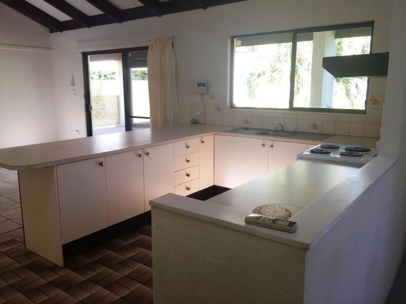 1 Maeva Street, Jubilee Pocket QLD 4802