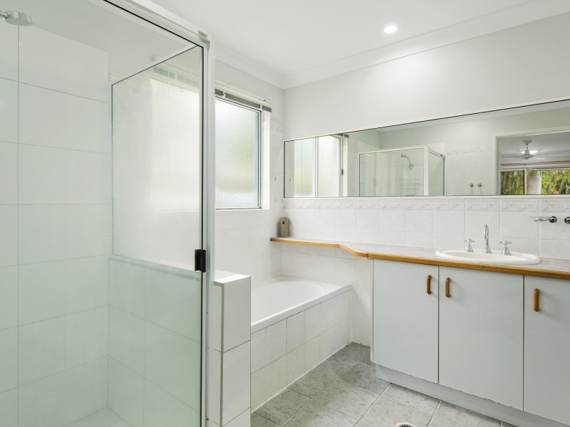 16 Catherine Crescent, Jubilee Pocket QLD 4802