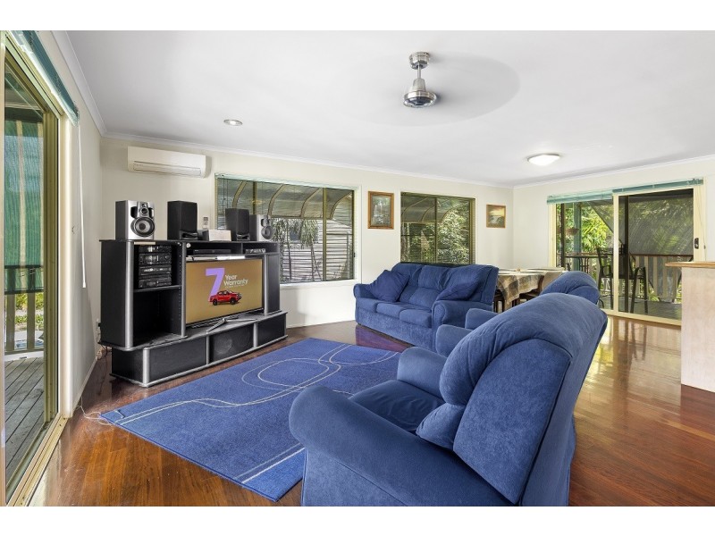 37 Erromango Drive, Jubilee Pocket QLD 4802