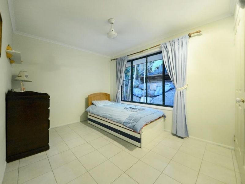 29 Sandpiper Crescent, Jubilee Pocket QLD 4802
