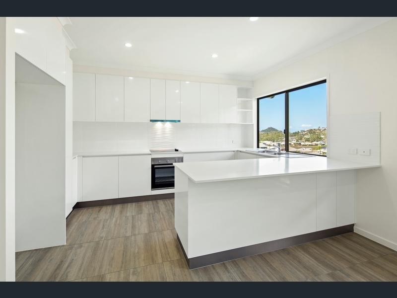 3 Scarlet Gum Crescent, Cannonvale QLD 4802