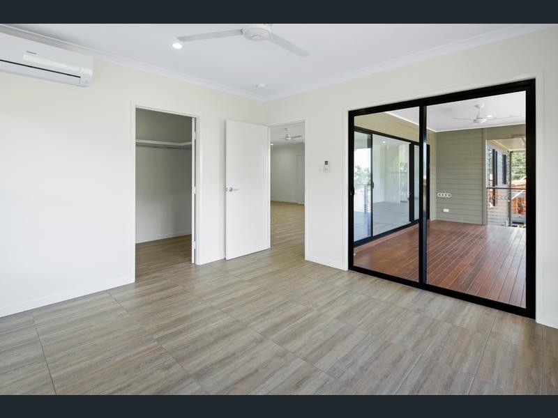 3 Scarlet Gum Crescent, Cannonvale QLD 4802