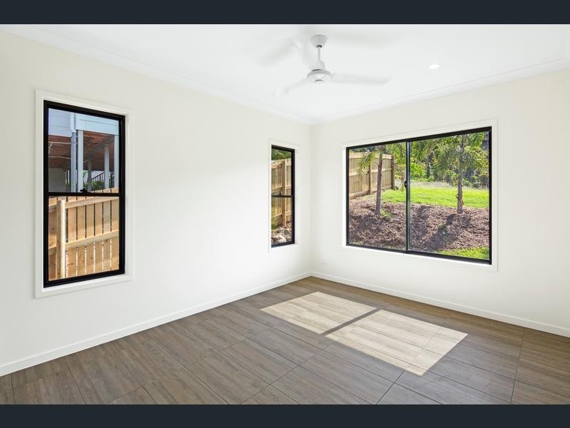 3 Scarlet Gum Crescent, Cannonvale QLD 4802