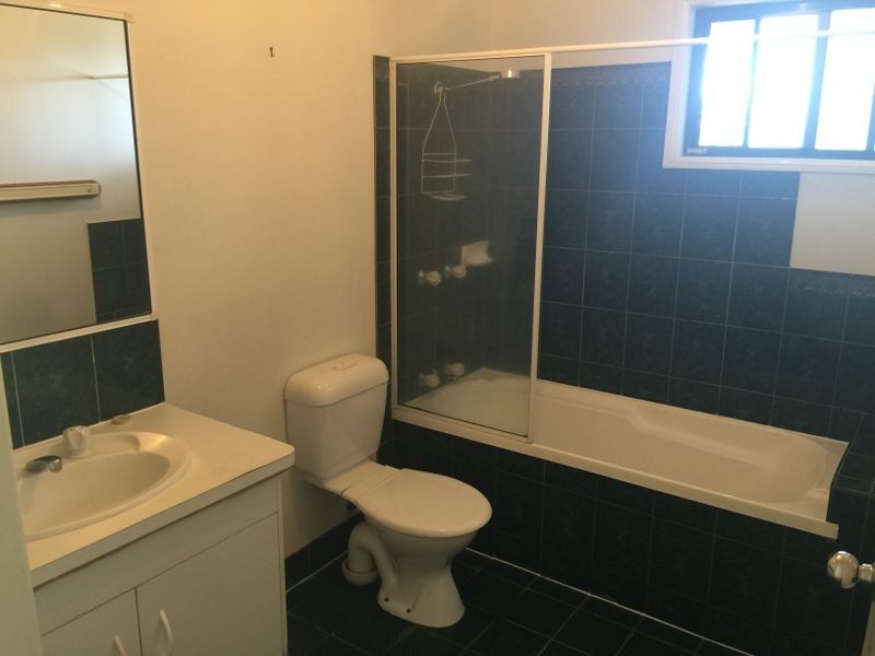 21 Island Drive, Cannonvale QLD 4802