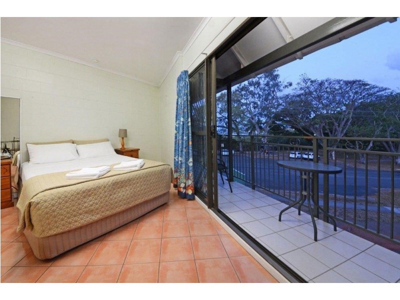 15/48 Coral Esplanade, Cannonvale QLD 4802
