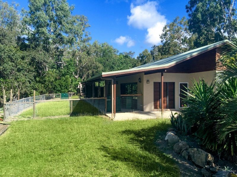 362 Paluma Road, Cannonvale QLD 4802
