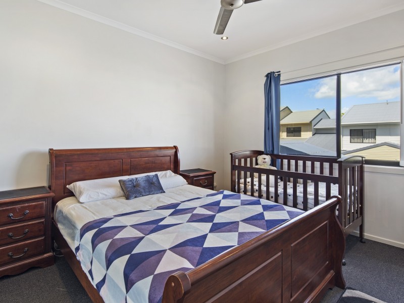 24/25 Abell Road, Cannonvale QLD 4802