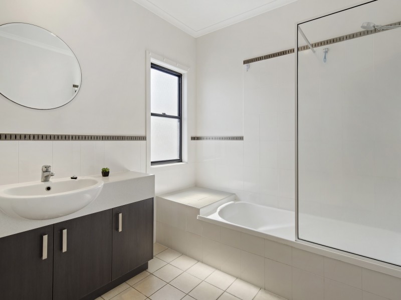 24/25 Abell Road, Cannonvale QLD 4802